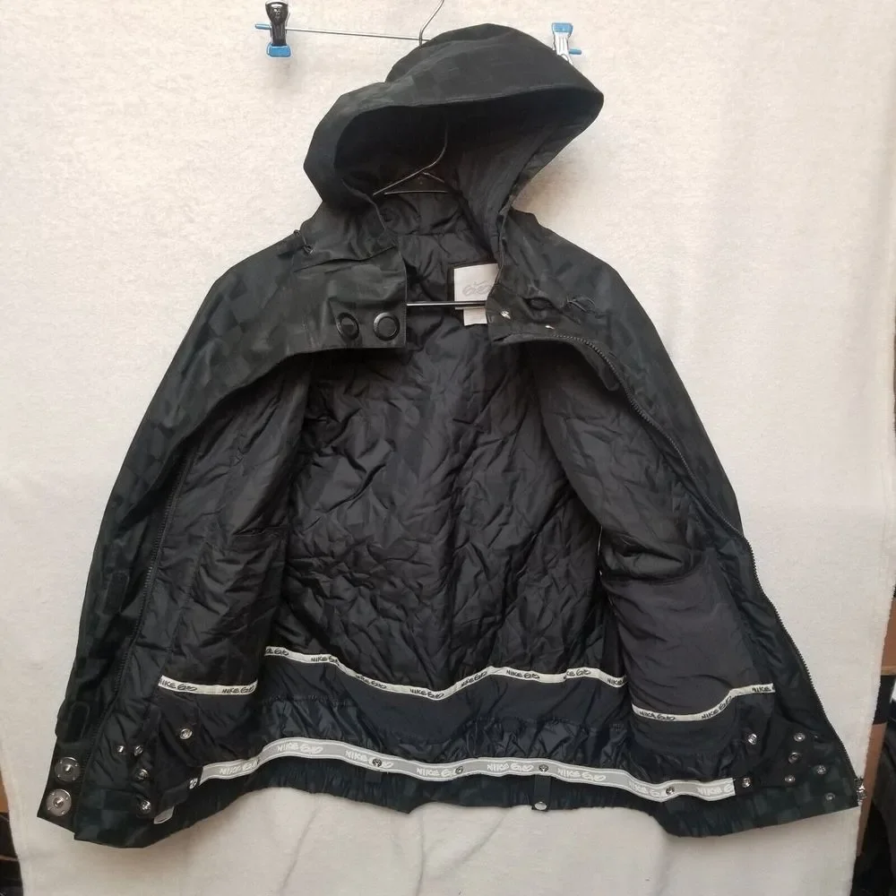 Nike SB Hooded Jacket Black Checkered Padded Skateboarding Coat‎ Small